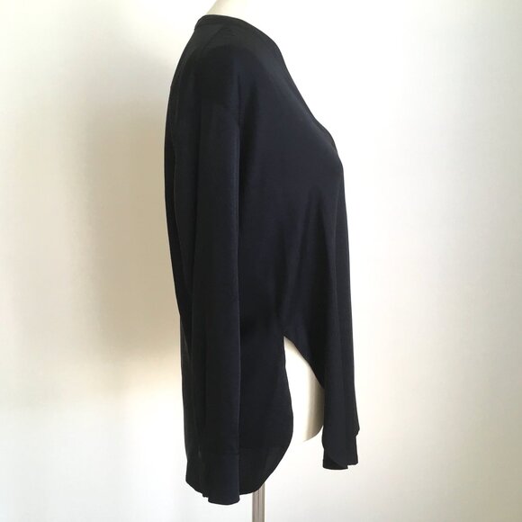 VINCE Black Silk Blouse Tunic XS S M V Neck Silk Top Side Split Oversized - Picture 2 of 10